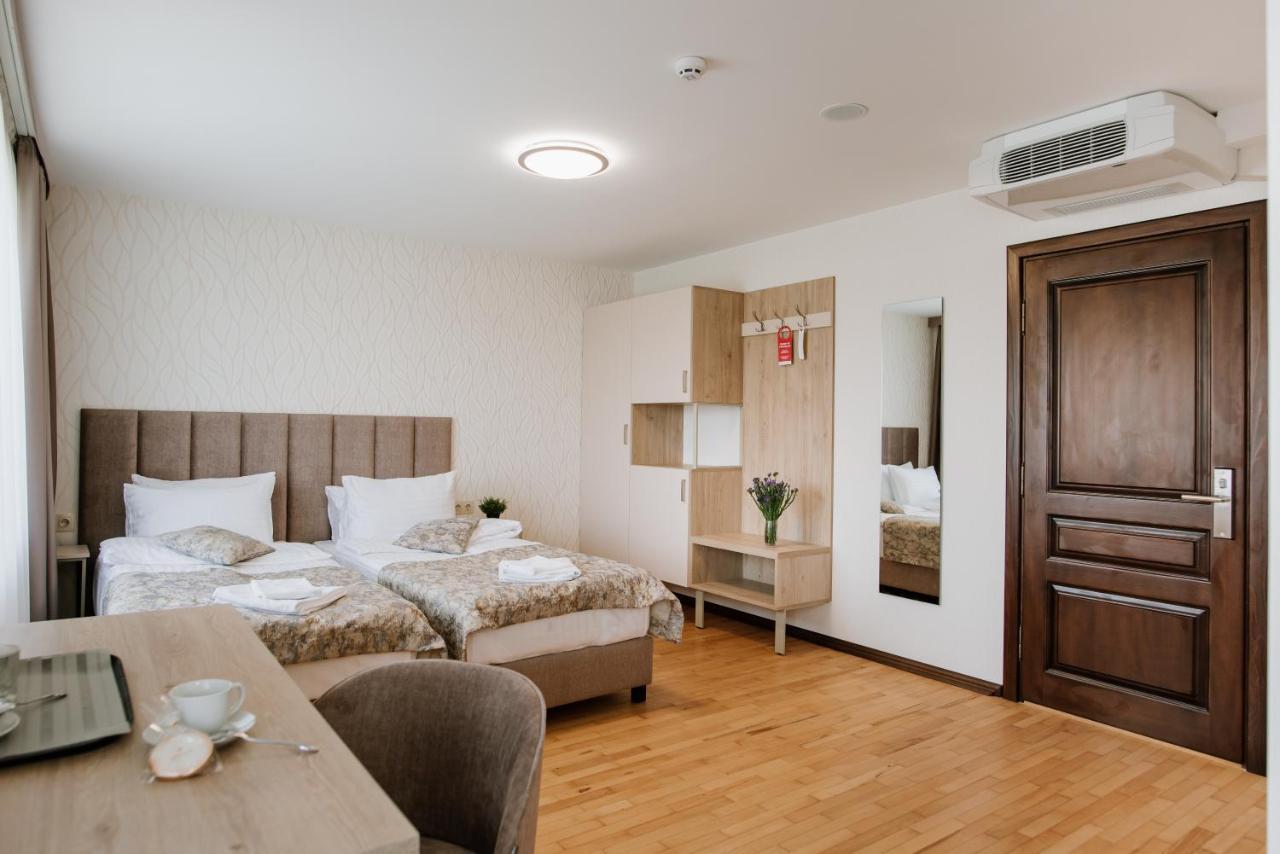 Hotel Оранта Truskavec' Esterno foto