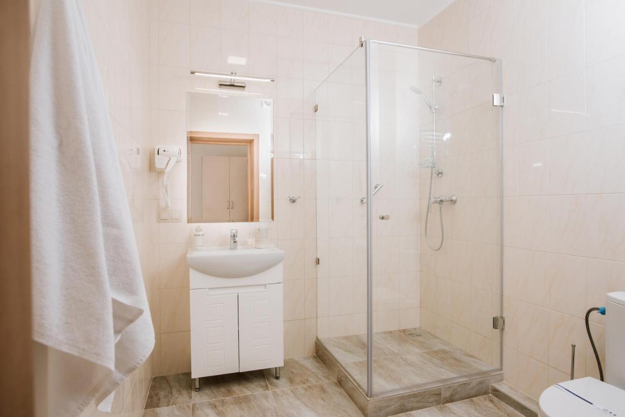 Hotel Оранта Truskavec' Esterno foto